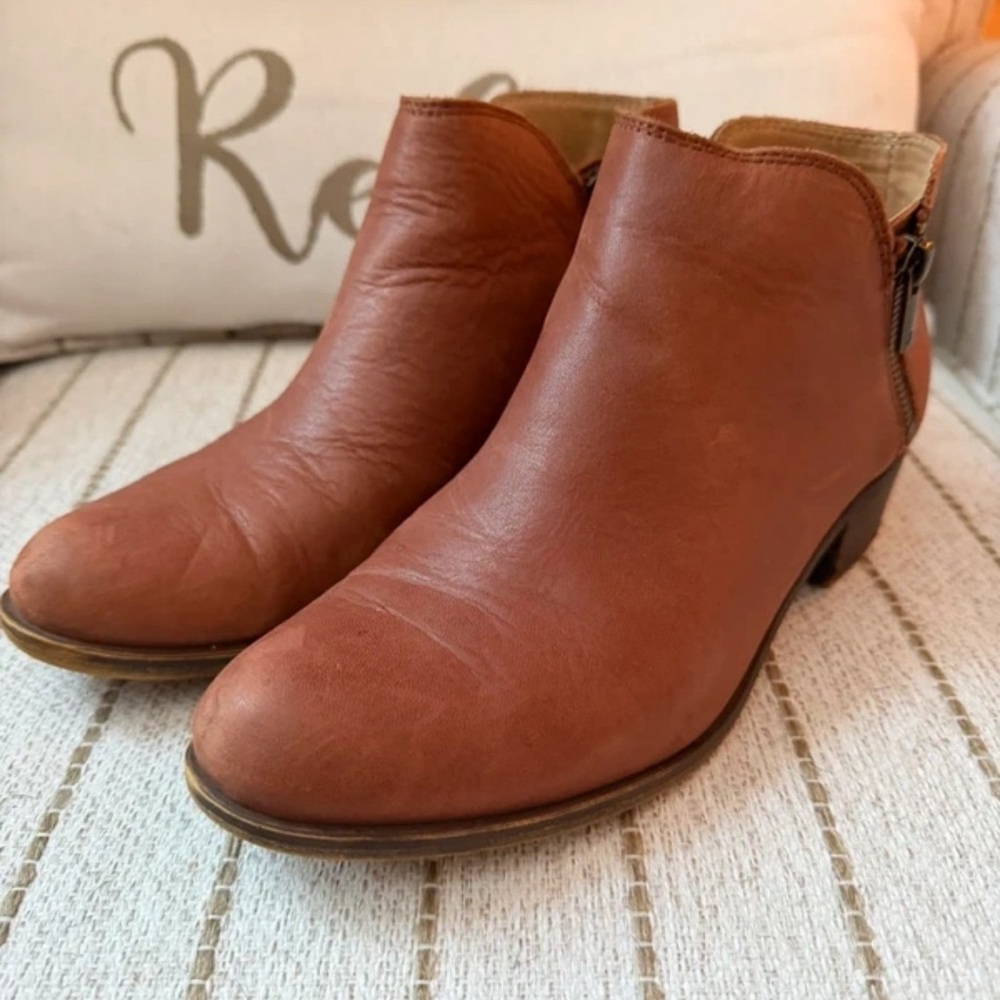 Lucky Brand Tan Leather Ankle Boots